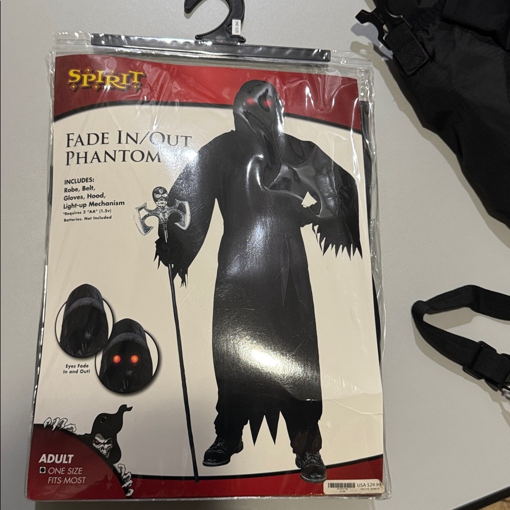 Spirit Halloween Fade In/Out Phantom Costume